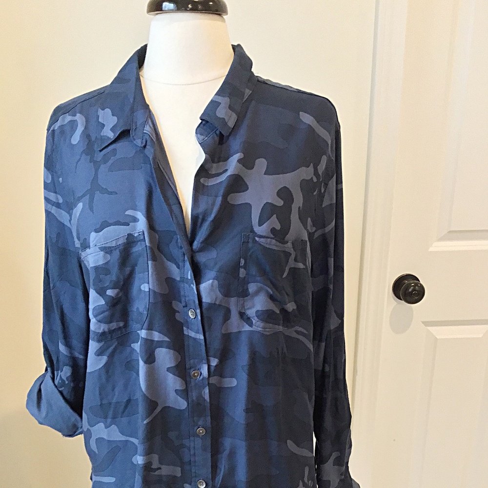 Rock & Republic NWT Blue Camo Blouse